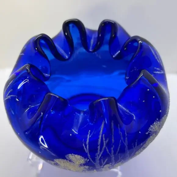 Fenton Inverted Ruffle Rose Bowl Cobalt Winter Scene Hand Painted GD Wright - Picture 8 of 9